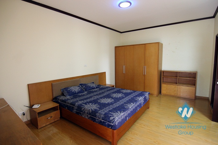 02 bedrooms apartment with lake view for rent in Tay Ho area 